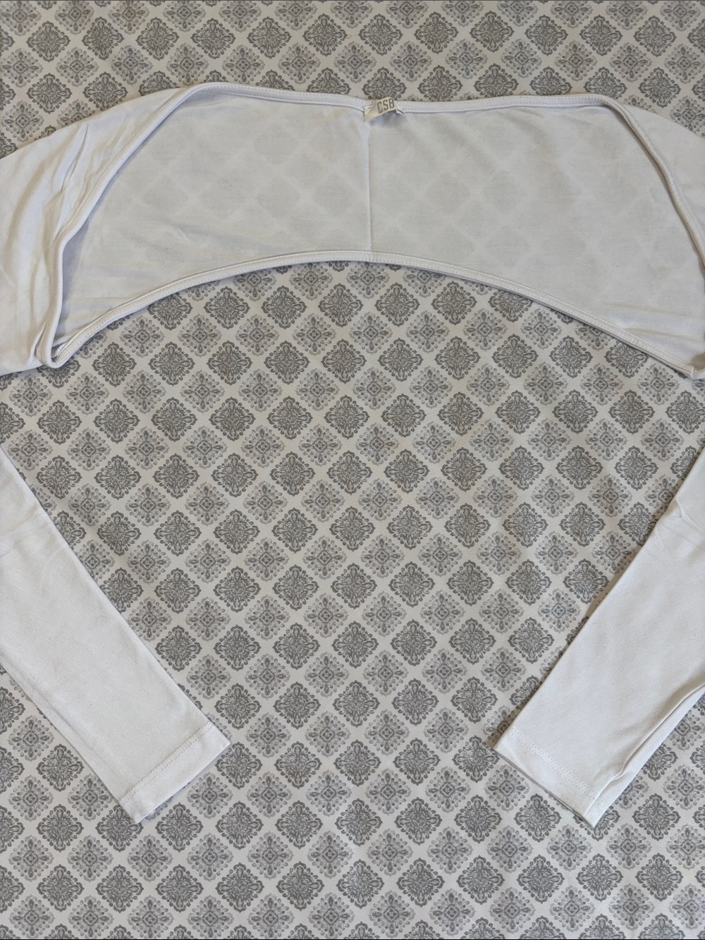 Crop Shop Boutique White Long Sleeve Shrug - Picture 3 of 5